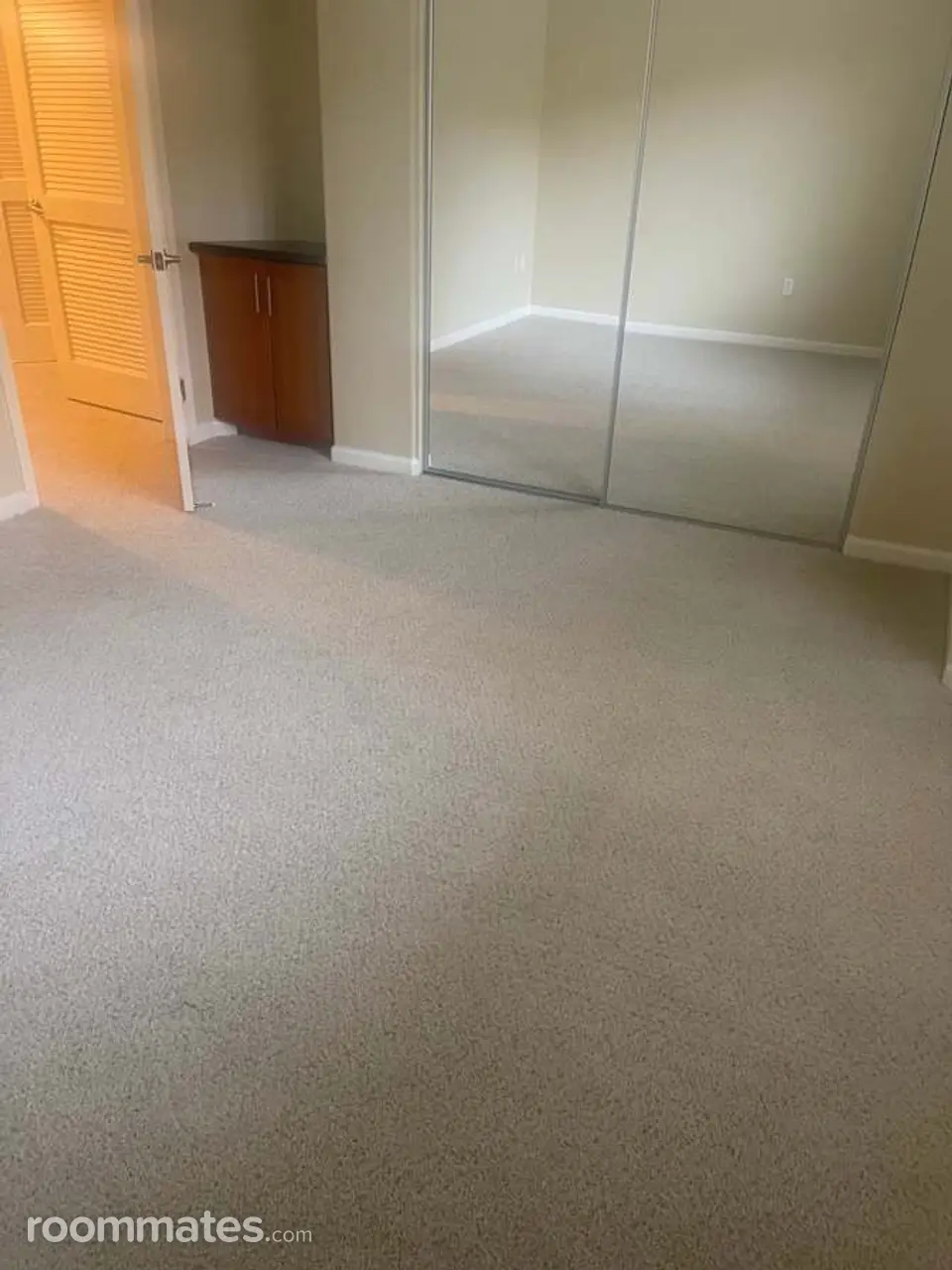 Profile photo 1 of 7