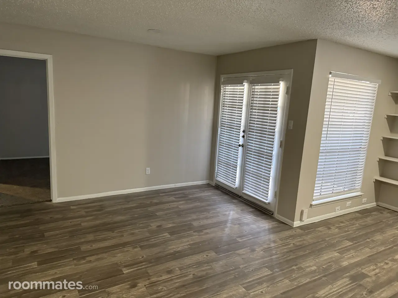 Profile photo 4 of 9