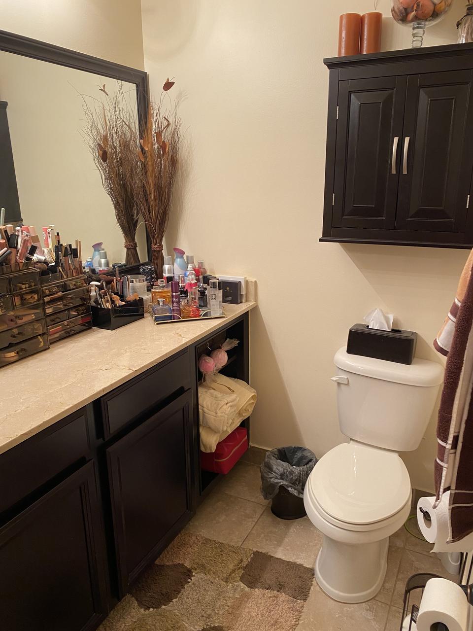 Profile photo 2 of 3