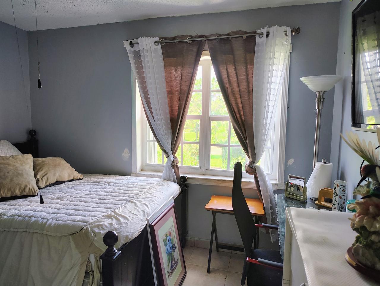 Profile photo 6 of 9