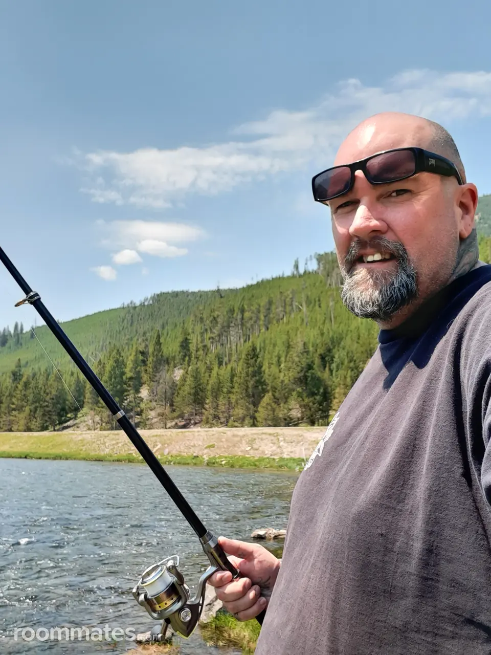 Profile photo 3 of 4