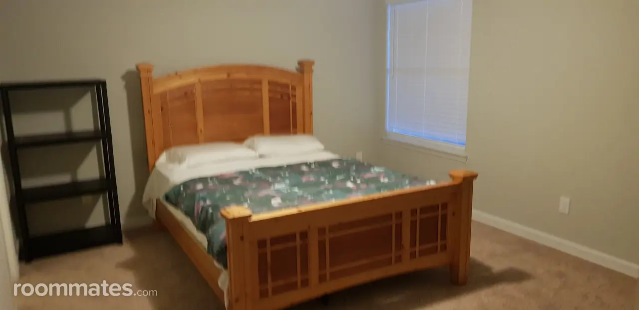 Profile photo 1 of 6