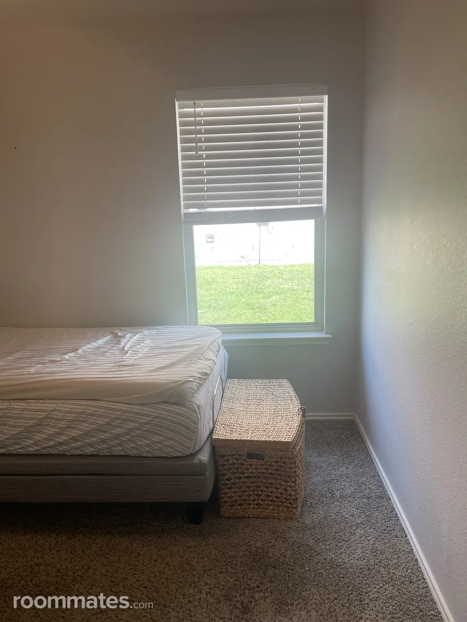 Profile photo 1 of 4