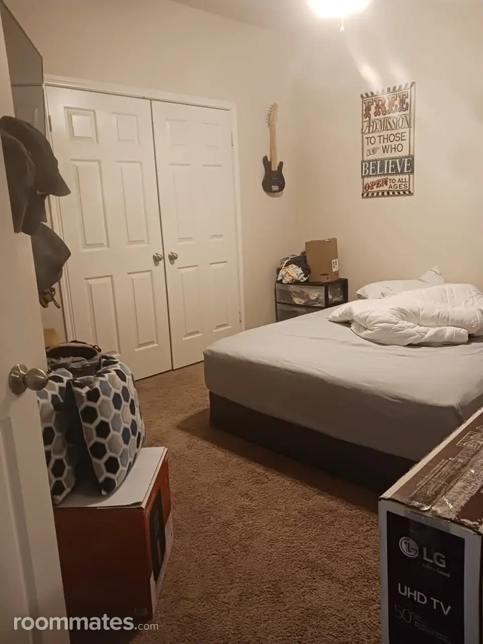 Profile photo 1 of 11