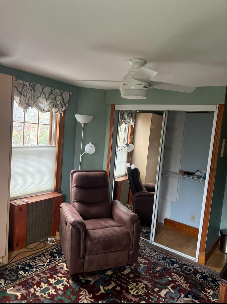 Profile photo 4 of 14