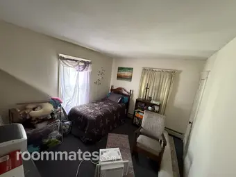 Room for rent in East Hartford, CT $850, house