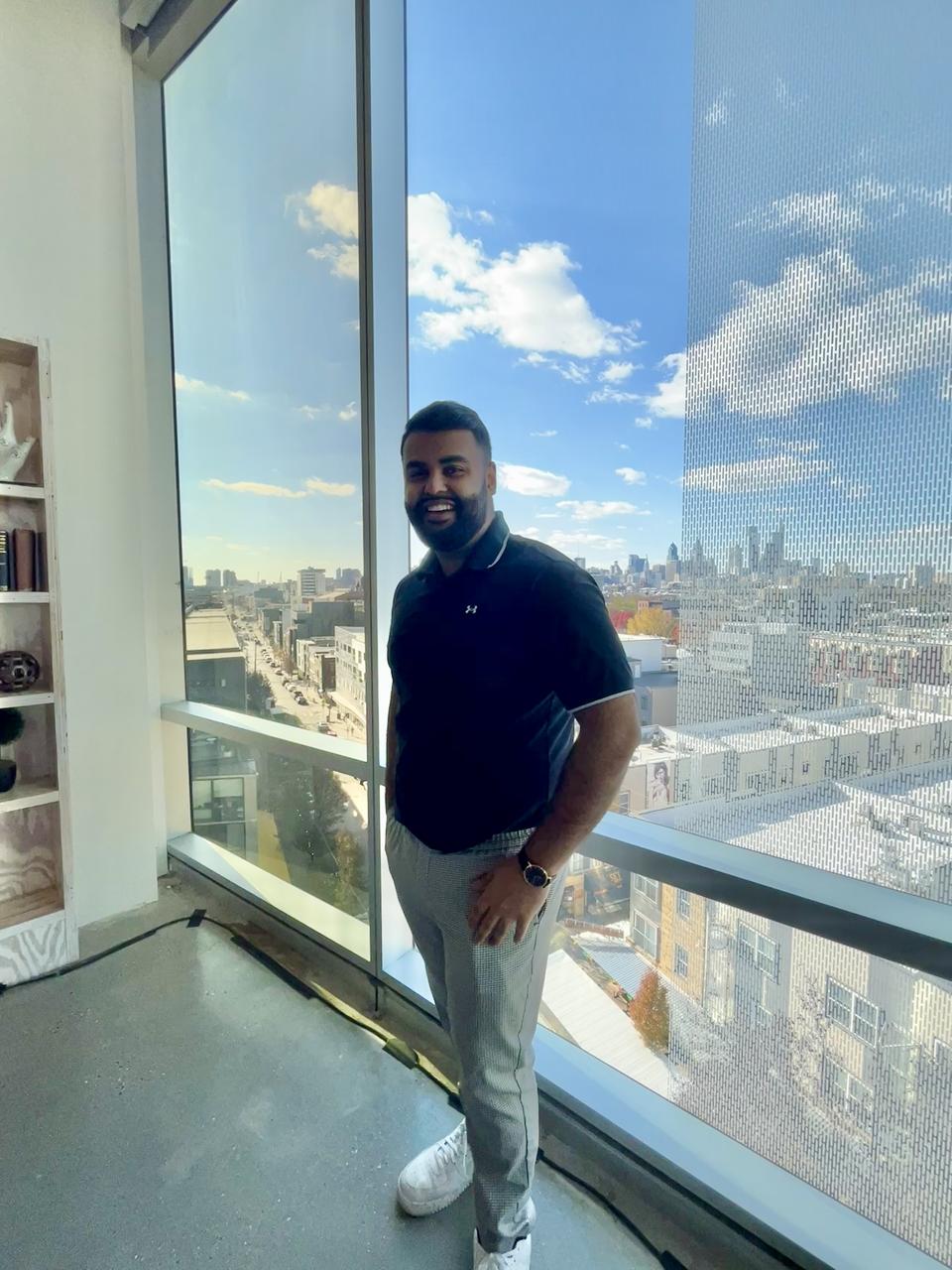 Profile photo 5 of 6