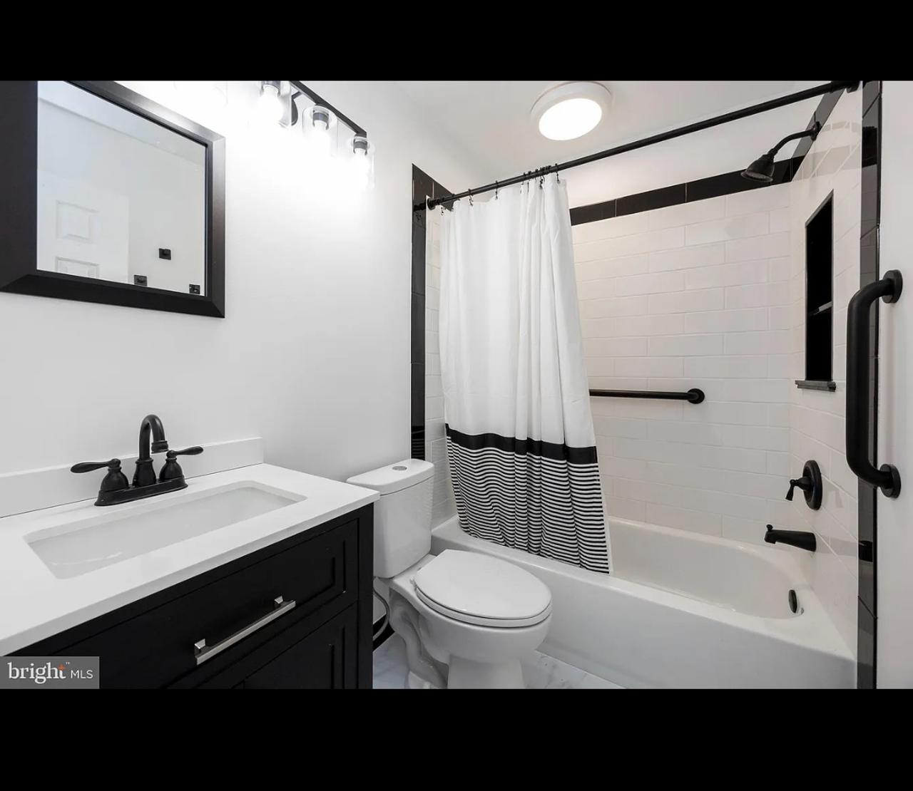 Profile photo 3 of 6