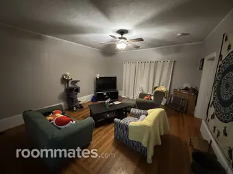 Room for rent in Fall River, MA $600, apartment