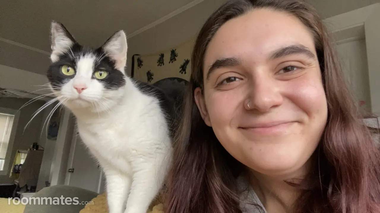 Profile photo 6 of 8