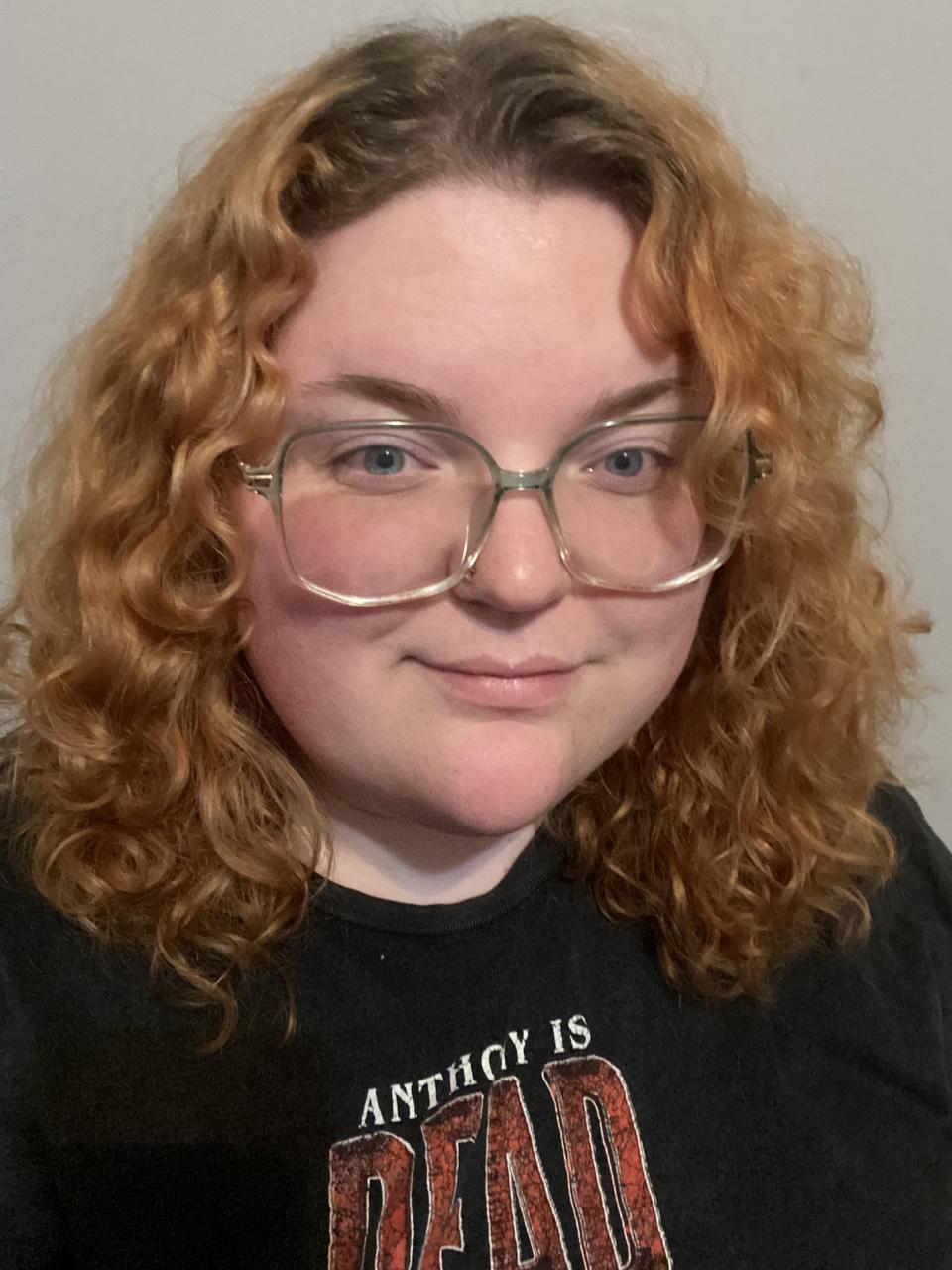 Profile photo 19 of 19