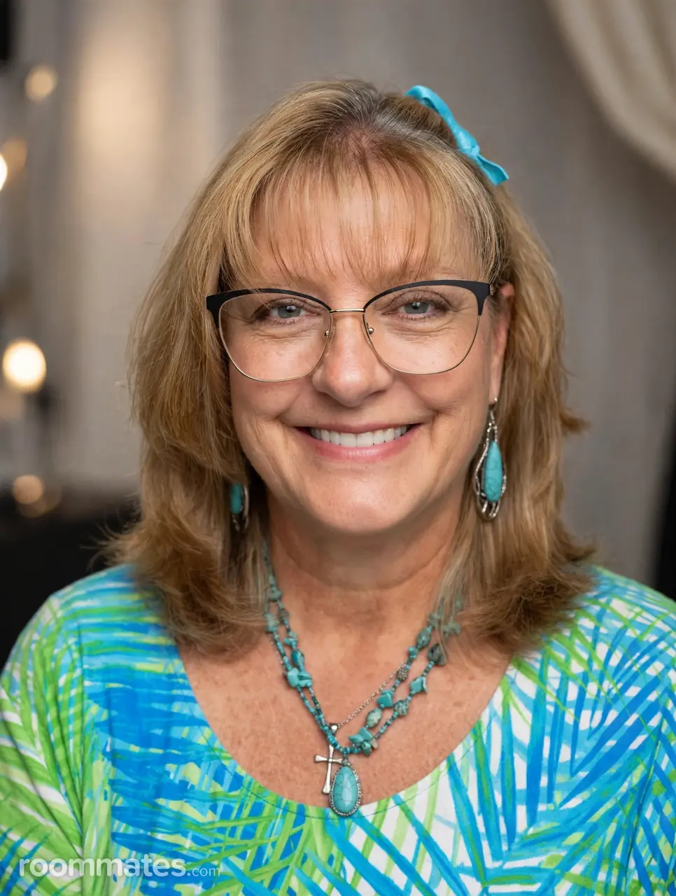 Profile photo 3 of 4
