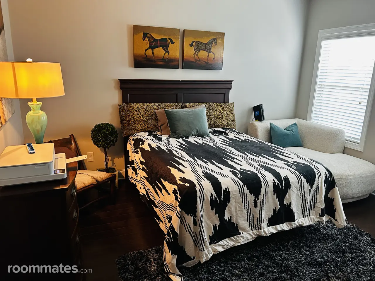 Profile photo 4 of 9