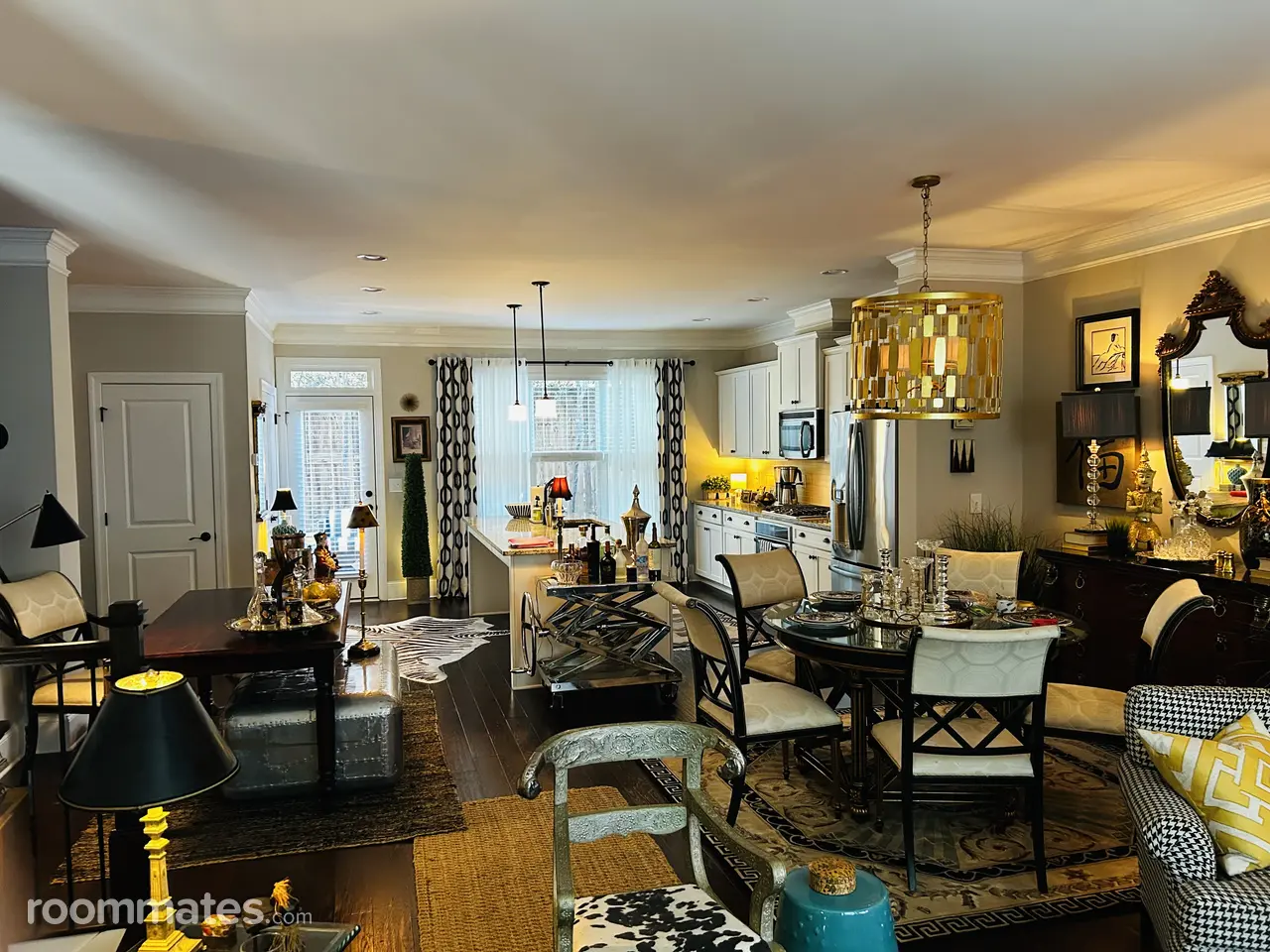 Profile photo 7 of 9