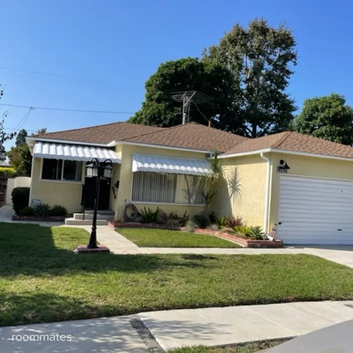 Room for rent in Culver City, CA $1500, house