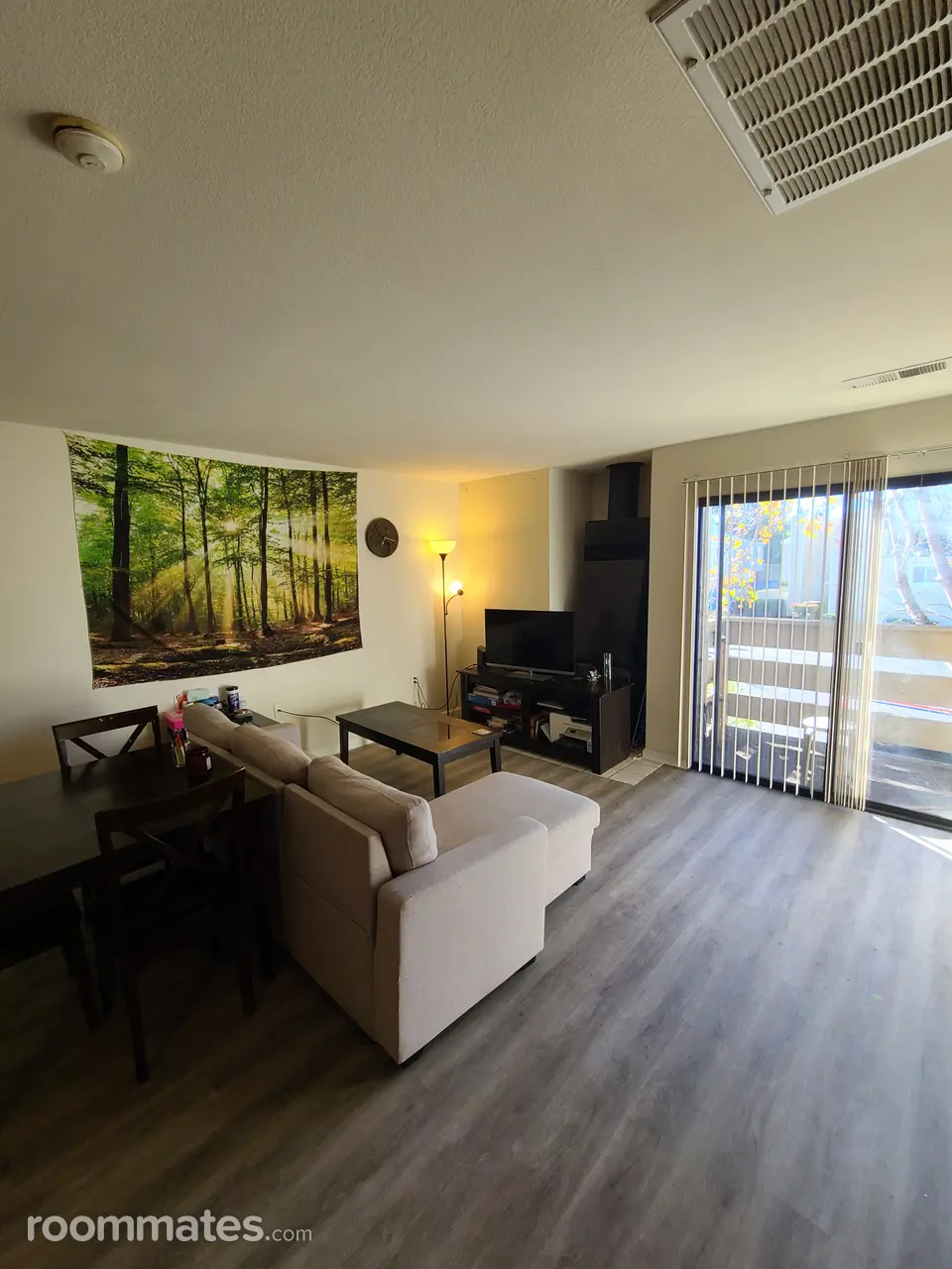 Profile photo 3 of 8