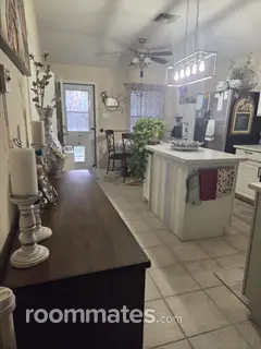 Room for rent in Kyle, TX $650, house