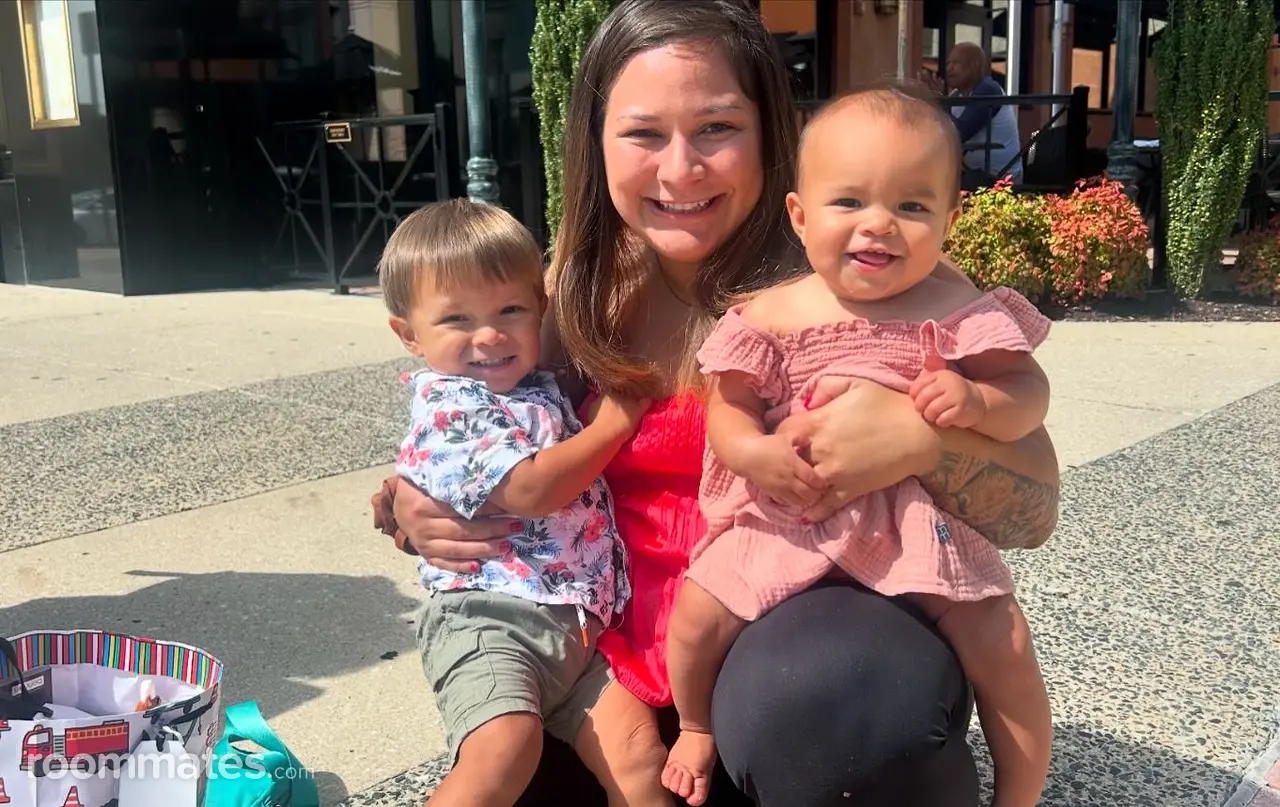 Profile photo 7 of 7