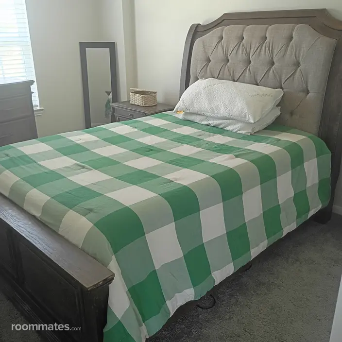 Room for rent in Brookshire, TX $700, house
