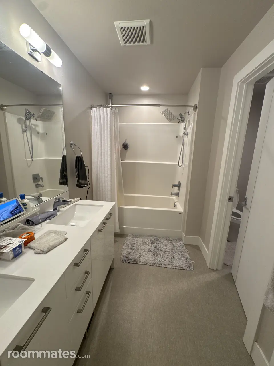 Profile photo 5 of 9