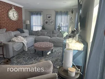 Room for rent in Bowie, MD $800, house