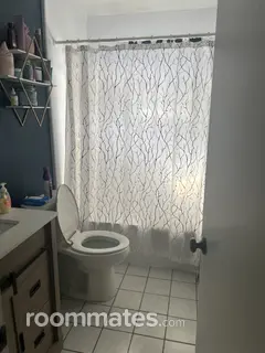 Room for rent in Bowie, MD $800, house