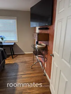 Room for rent in Marietta, GA $900, house