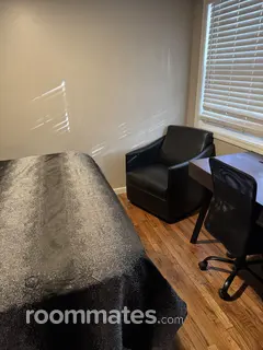 Room for rent in Marietta, GA $900, house