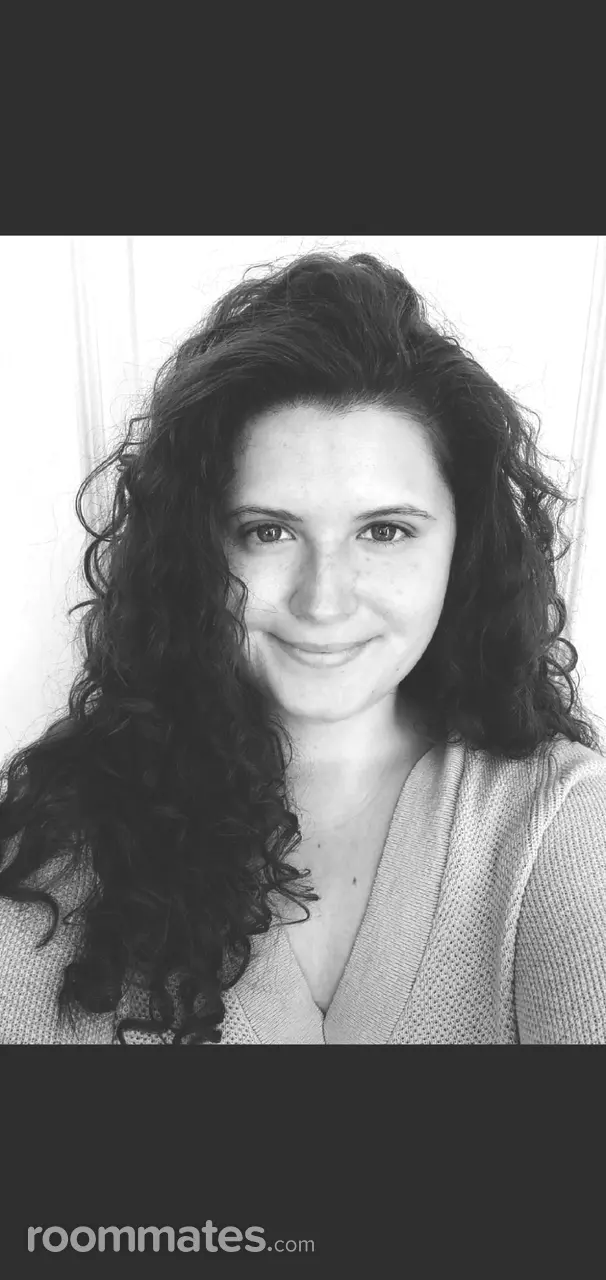 Profile photo 1 of 1