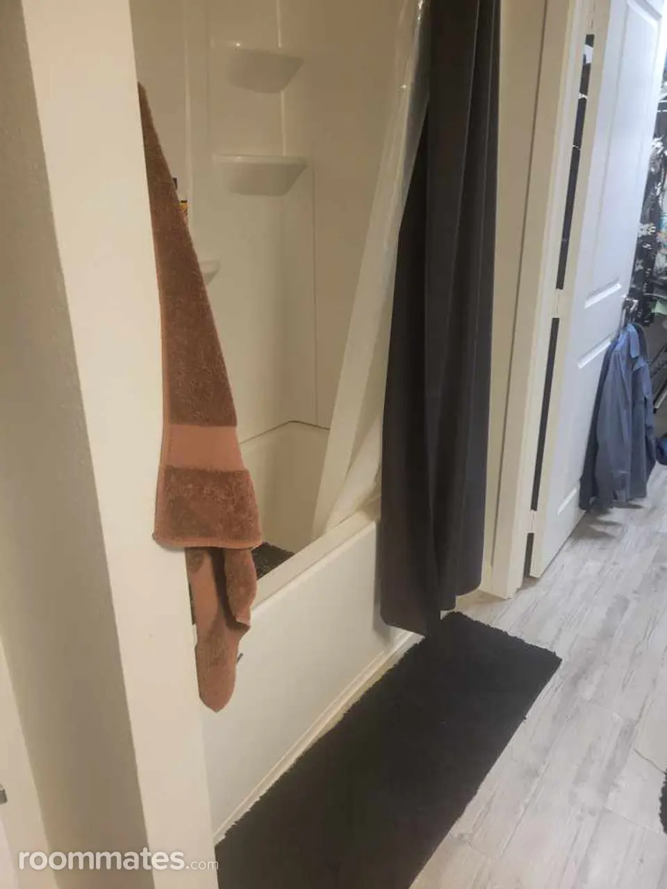 Profile photo 6 of 10