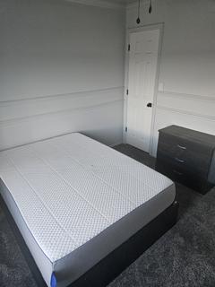 Room for rent in Colorado Springs, CO $850, house