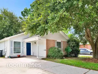Room for rent in Pensacola, FL $700, house