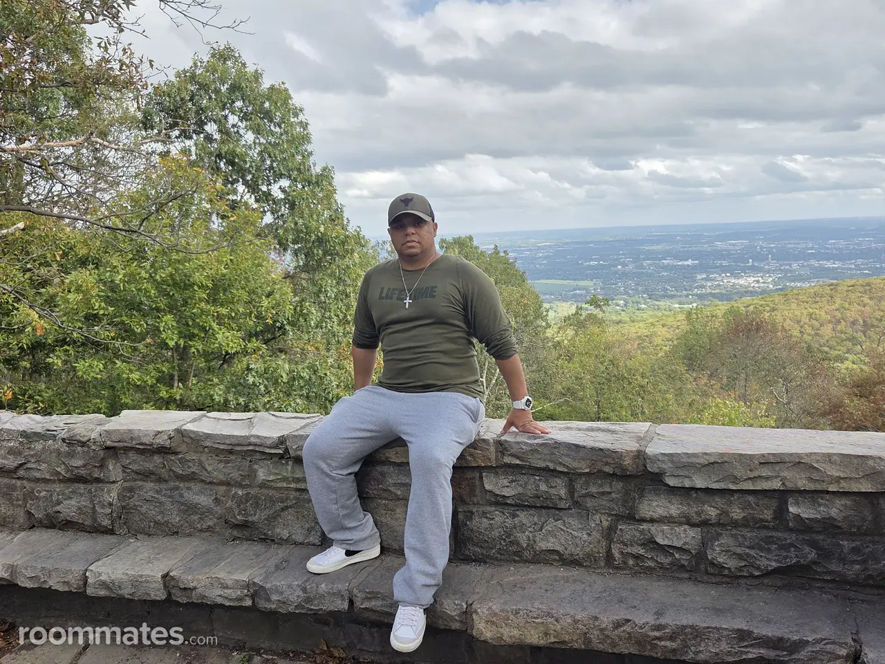 Profile photo 2 of 6