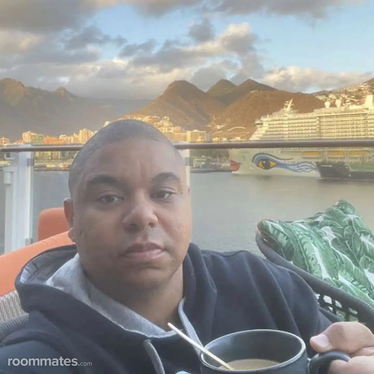 Profile photo 6 of 6