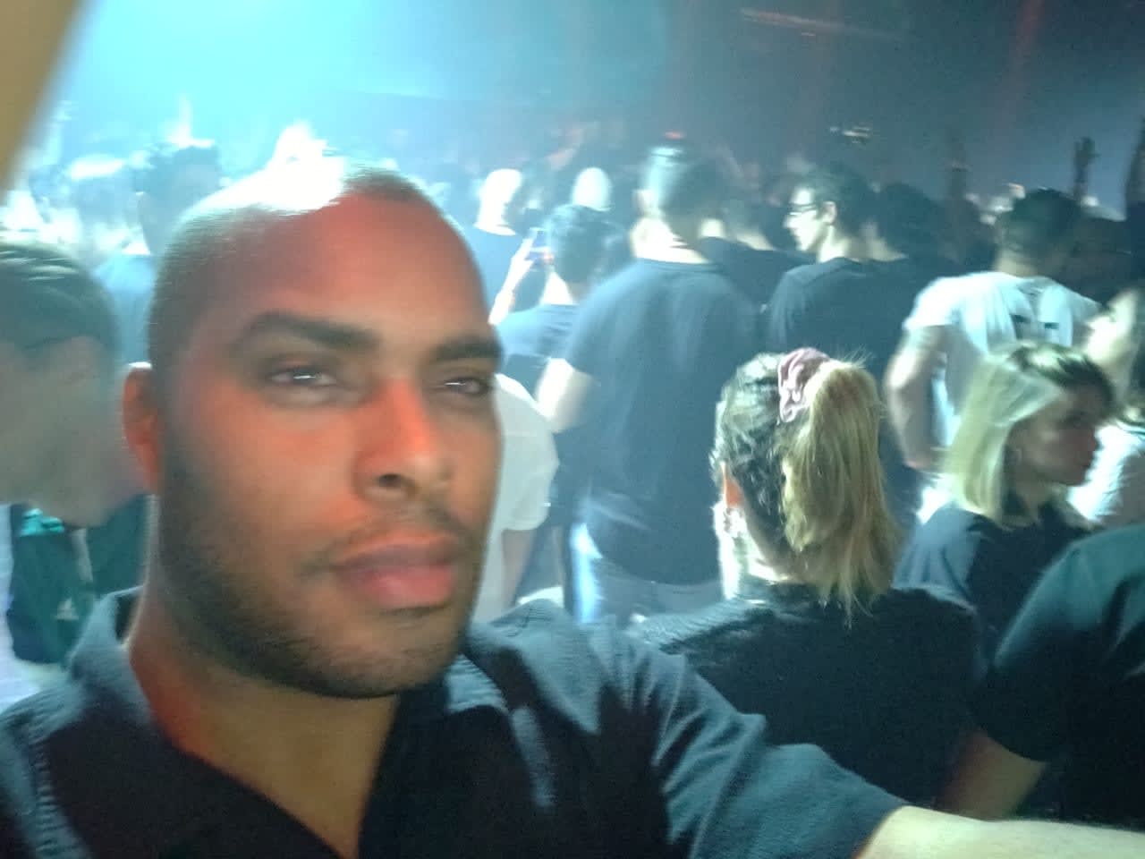 Profile photo 1 of 1