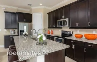 Room for rent in Hollywood, FL $1750, townhouse