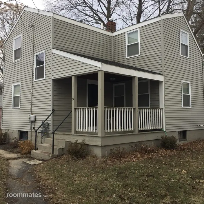 Room for rent in Haverhill, MA $850, house