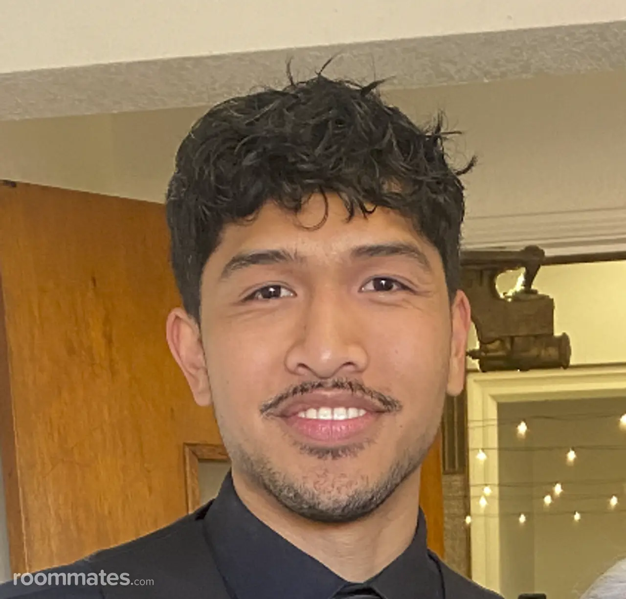 Profile photo 1 of 1