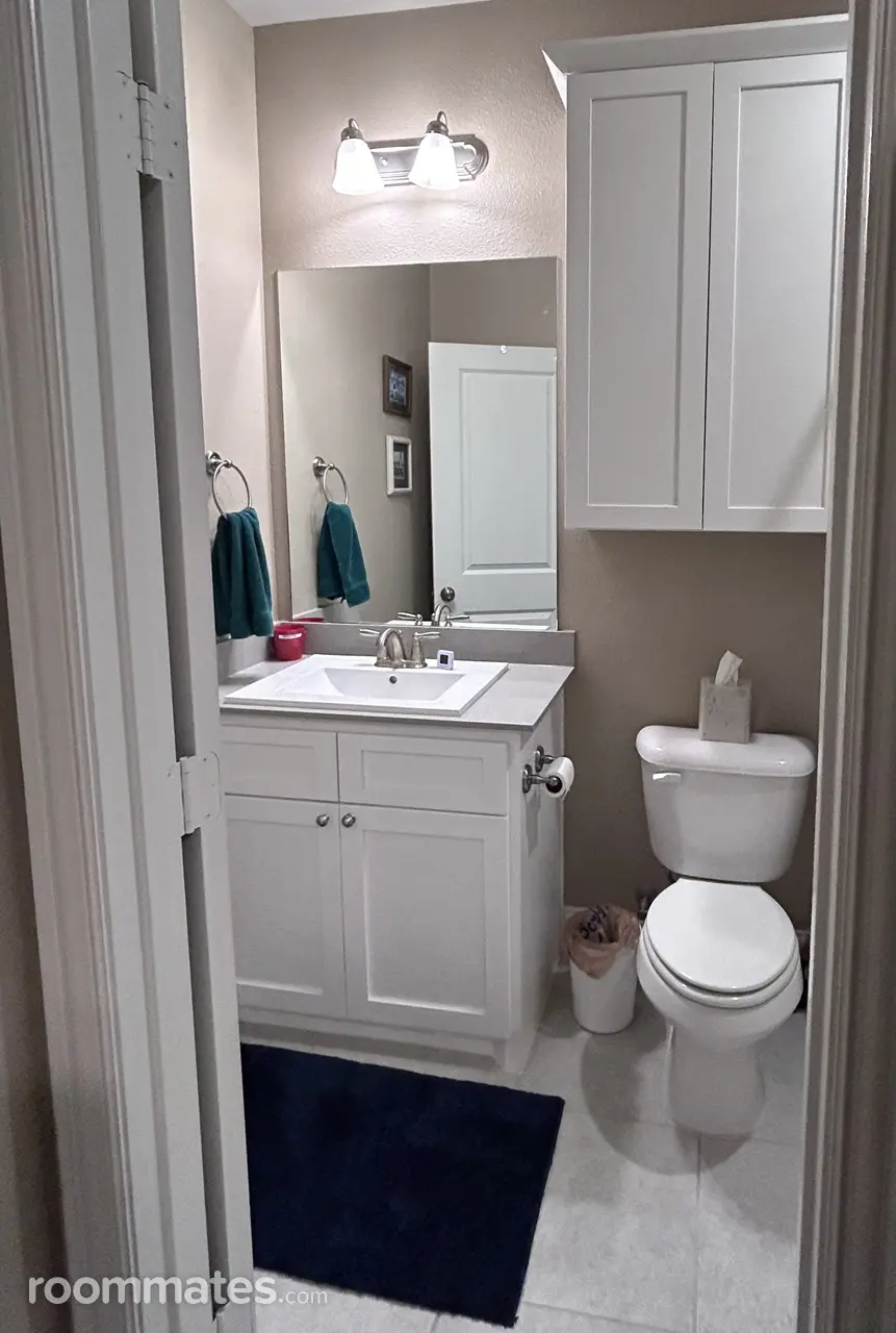 Profile photo 6 of 19