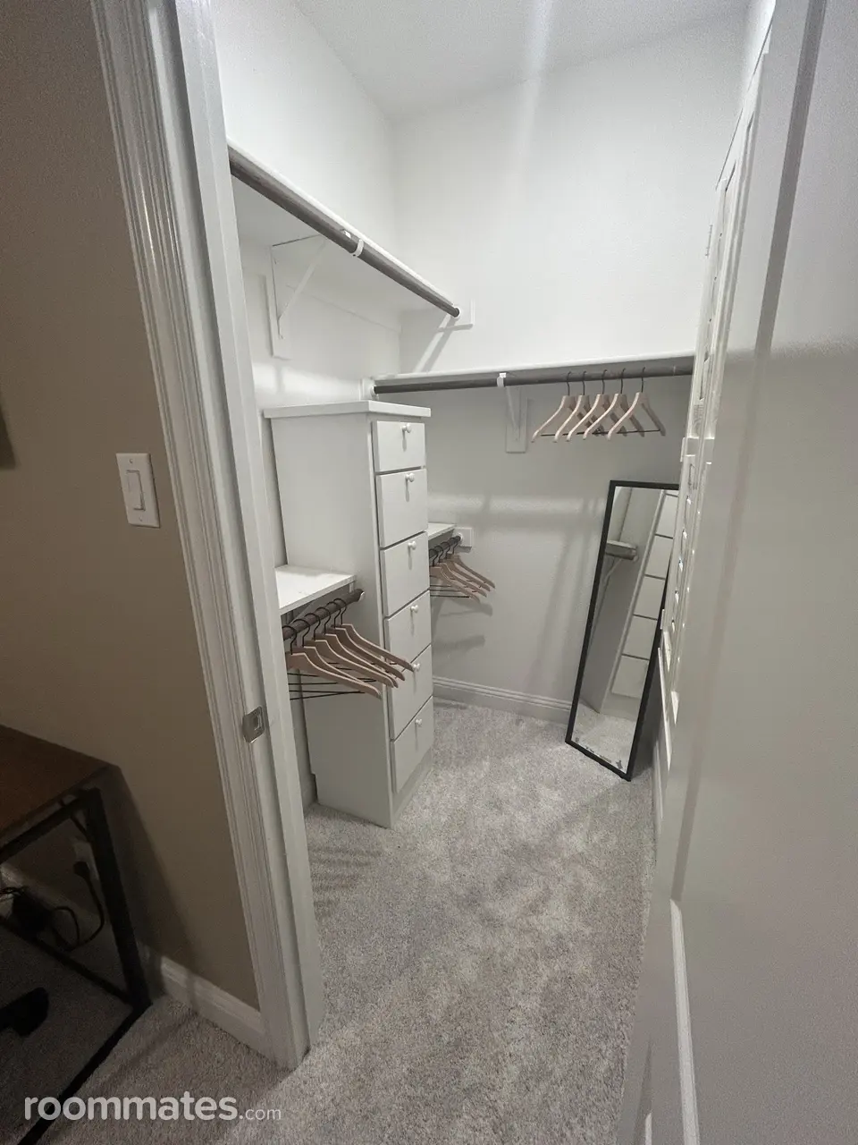 Profile photo 16 of 19