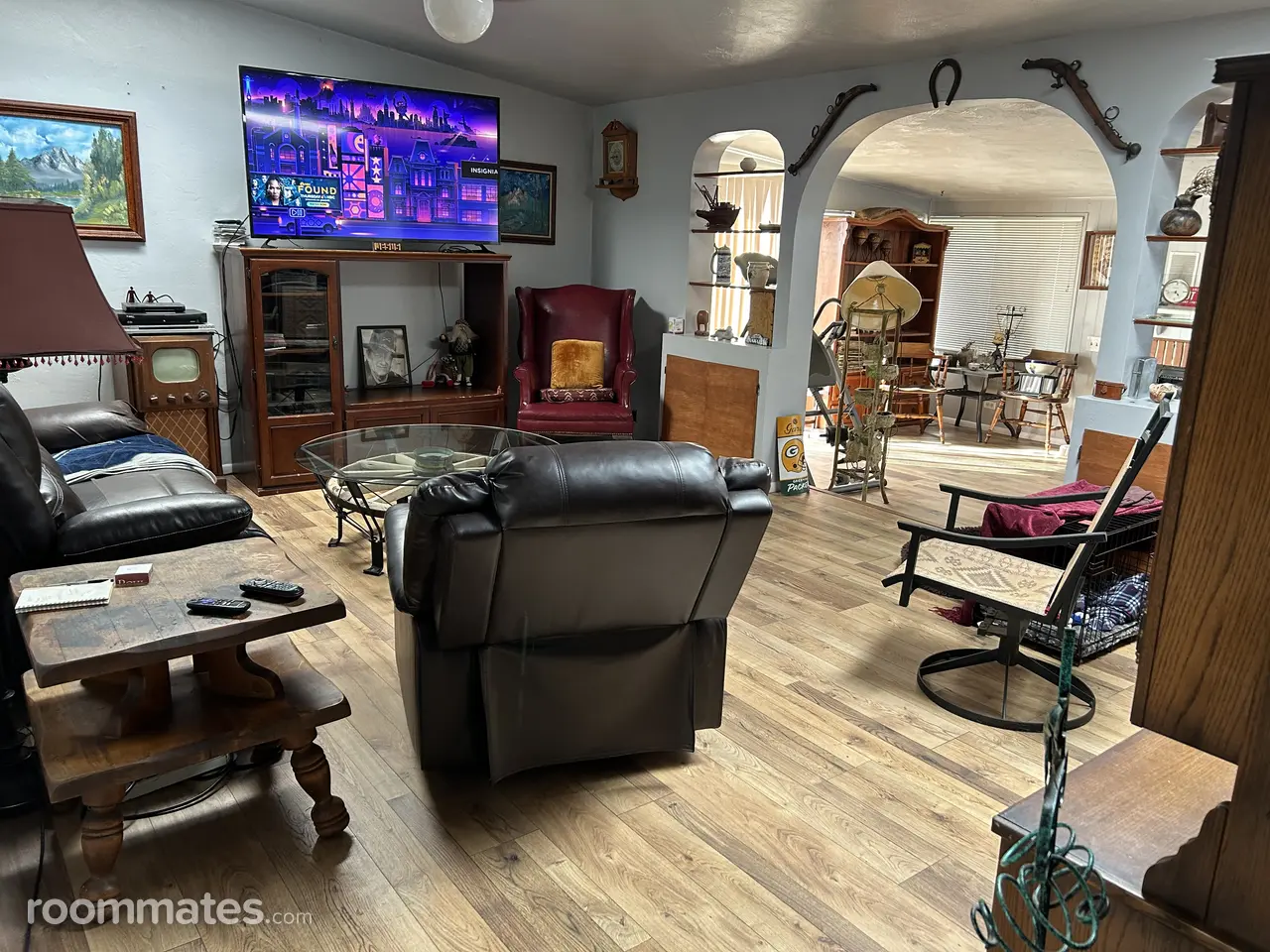 Profile photo 18 of 19