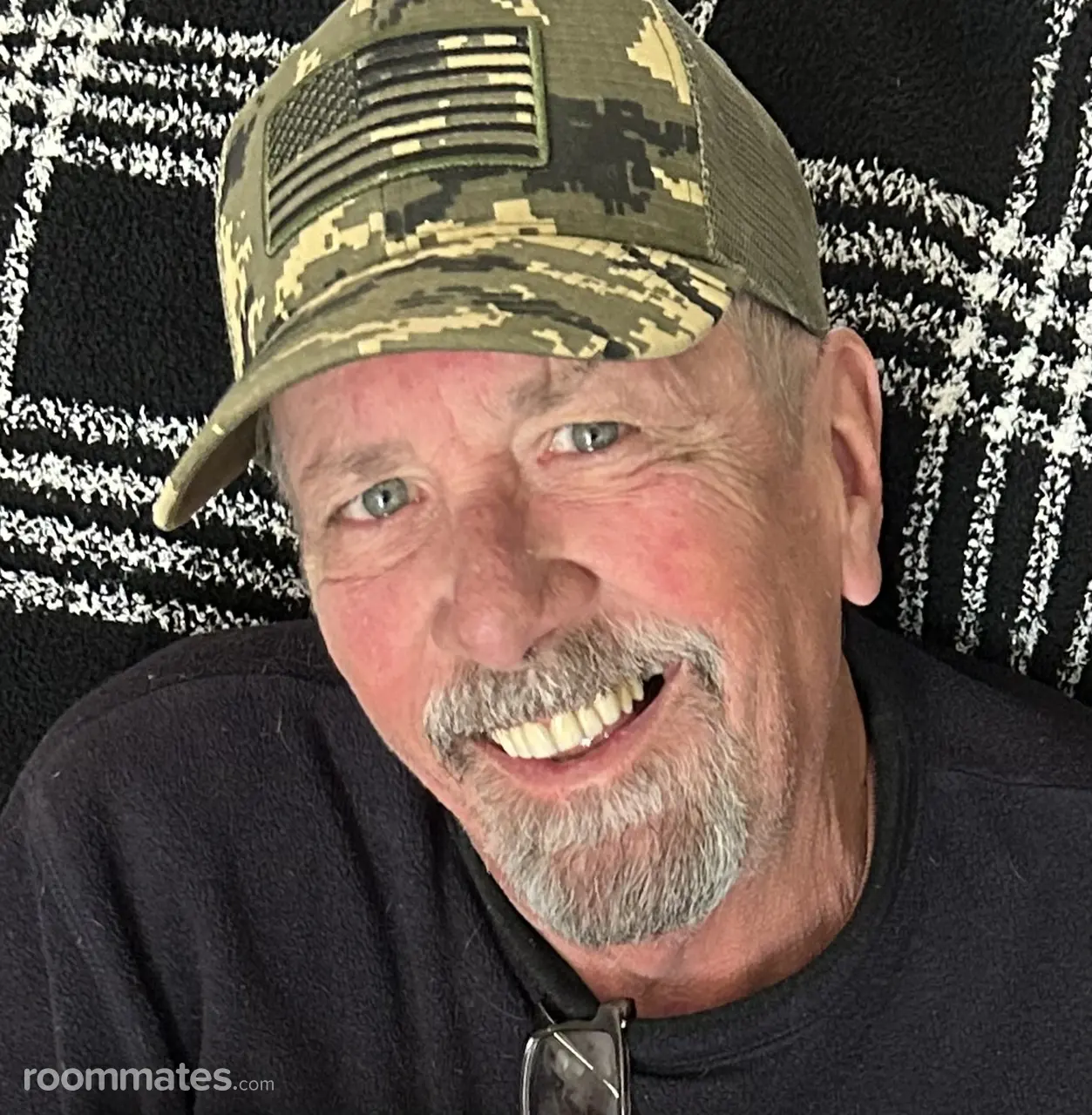 Profile photo 19 of 19