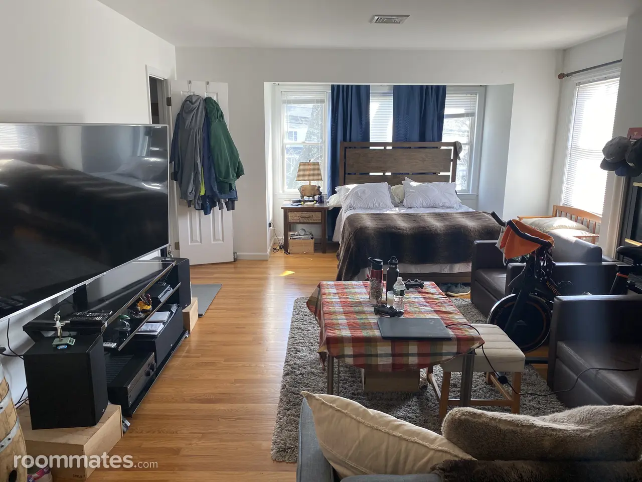 Profile photo 2 of 9