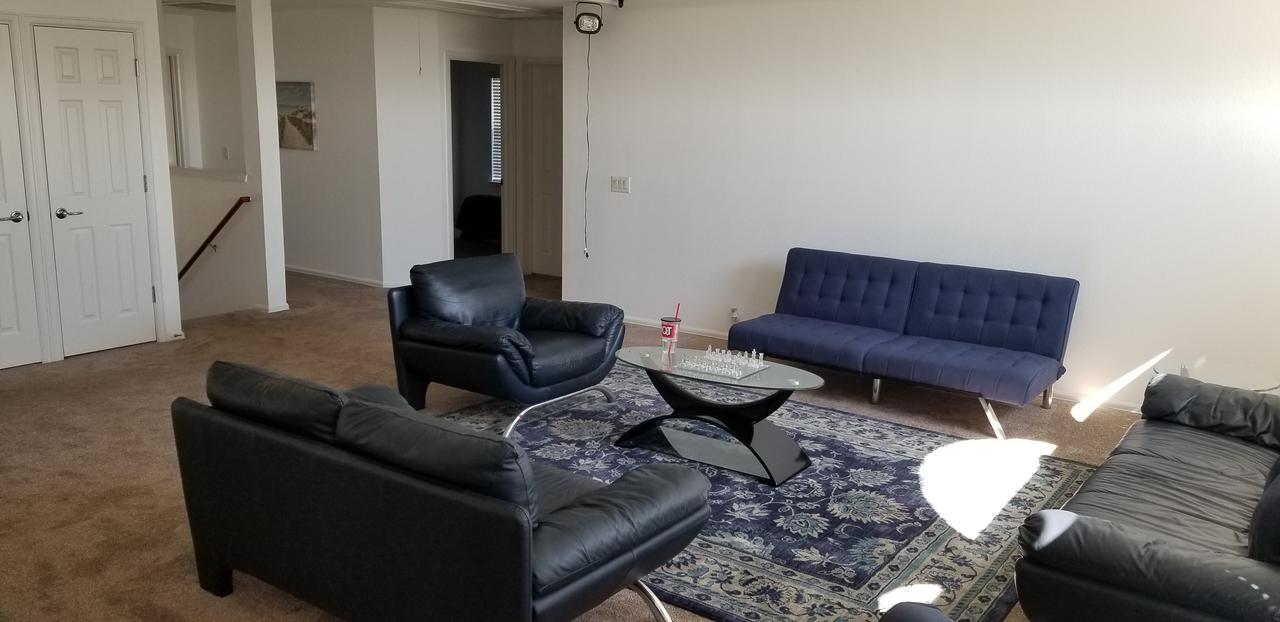 Profile photo 6 of 9