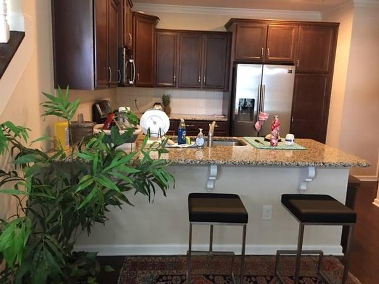 Profile photo 8 of 9