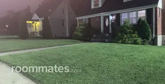 Room for rent in Baltimore, MD $900, house