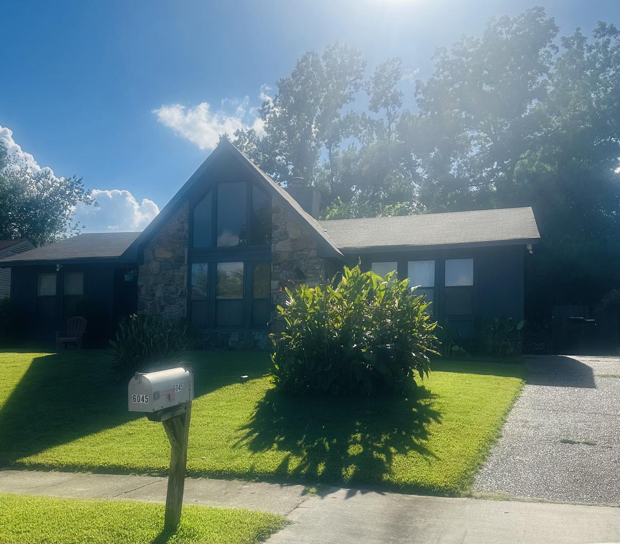 Profile photo 1 of 6