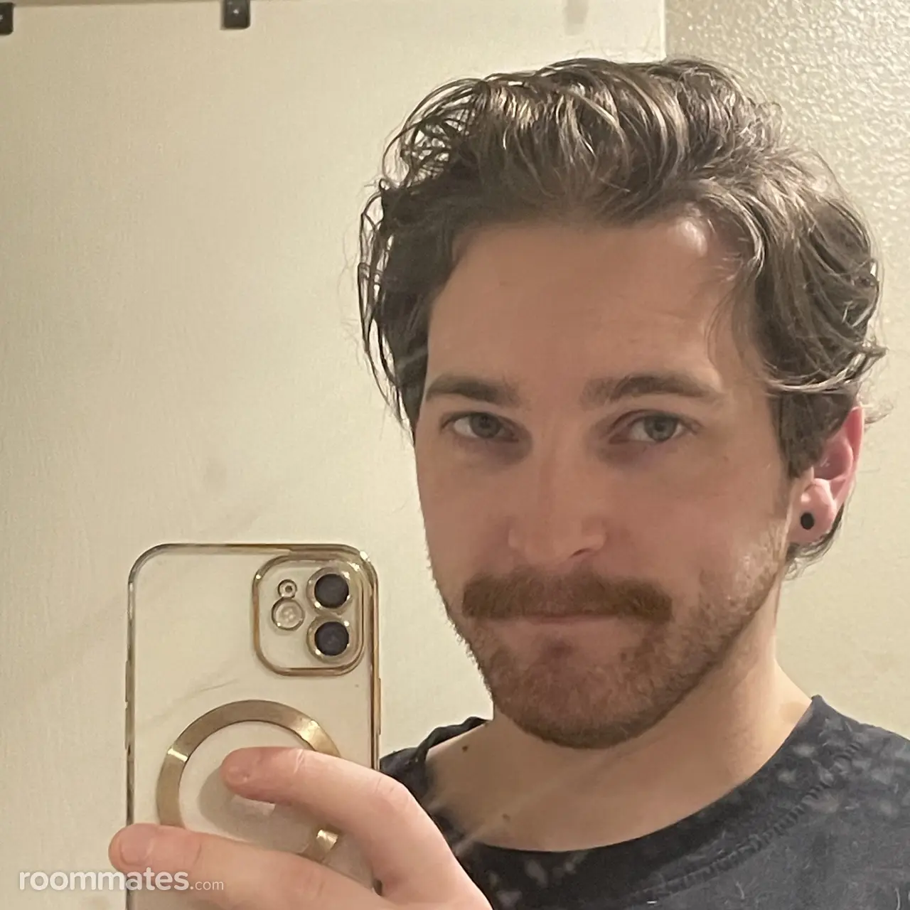 Profile photo 6 of 6