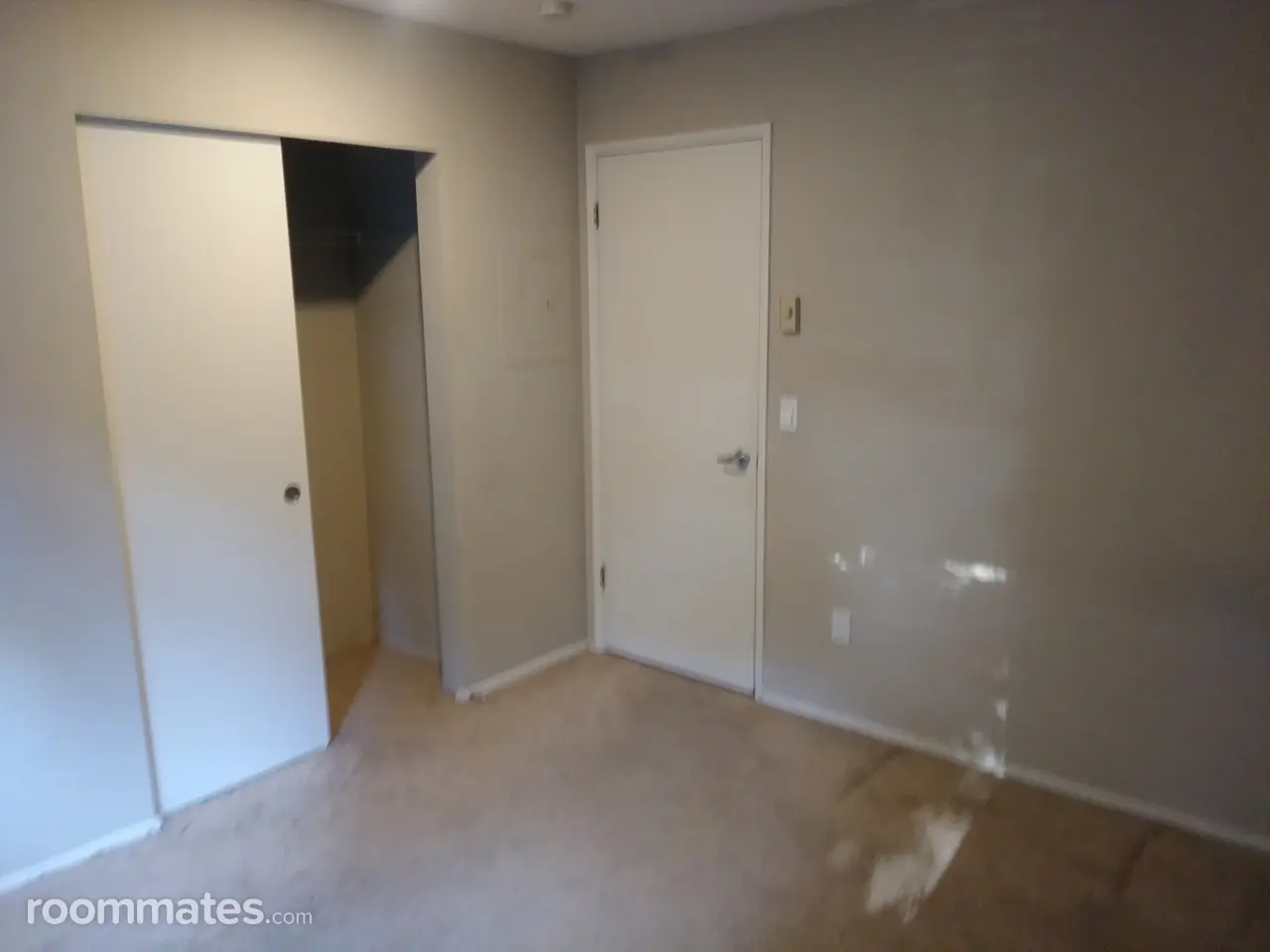 Profile photo 3 of 6