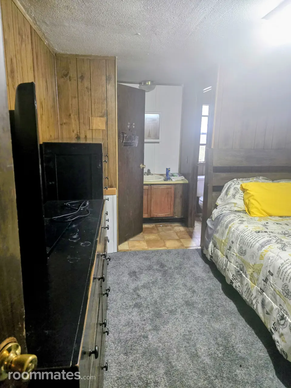 Profile photo 2 of 3